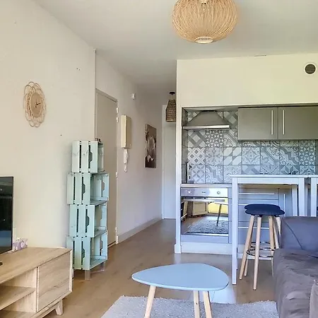 2 Pieces - 900 M De La Plage Apartamento Fréjus